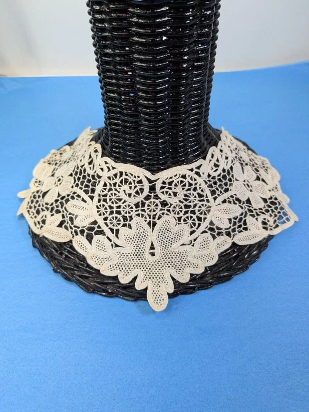 Vintage White Lace Statement Collar 1 Piece Pointed Leaf Motif for Elven Cosplay
